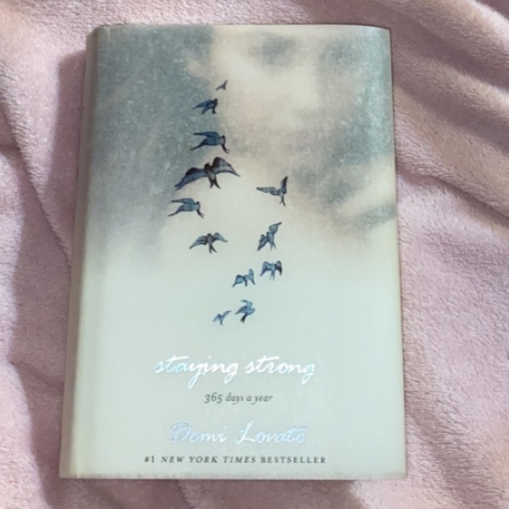 demi lovato book